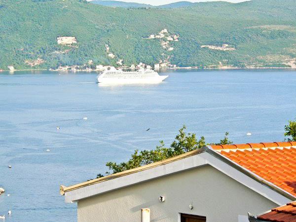 Vila House By The Sea Herceg Novi Exteriér fotografie